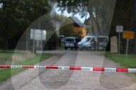 NEWS - Wiedersdorf: Ort nach tödlichen Schüssen in Halle abgeriegelt