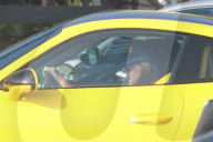 PEOPLE -  Caitlyn Jenner kurvt mit ihrem Porsche durch Los Angeles