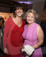 PEOPLE - Promis beim Variety's Power of Women Event in Beverly Hills