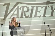PEOPLE - Promis beim Variety's Power of Women Event in Beverly Hills