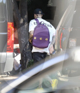 EXKLUSIV - Tiefliegende Shorts: Justin Bieber mit Einblick