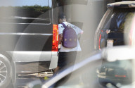 EXKLUSIV - Tiefliegende Shorts: Justin Bieber mit Einblick