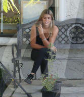 EXKLUSIV - Sofia Richie zügelt ihre Staffelei