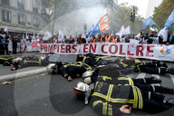 NEWS - Paris: Die Feuerwehr protestiert