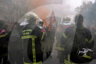 NEWS - Paris: Die Feuerwehr protestiert