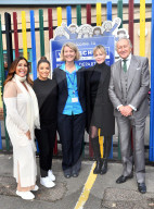 EXKLUSIV - Promis zu Besuch in der Vale School in London