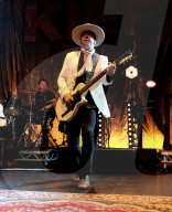 Kiefer Sutherland performs in Glasgow