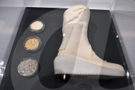 FEATURE - 'Moving to Mars' Ausstellung im Design Museum in London