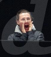 PEOPLE - Märtha Louise schminkt sich im Publikum bei der Oslo Horse Show