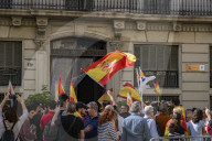 NEWS - Ausschreitungen bei Protesten in Barcelona