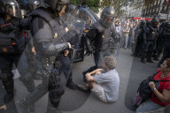 NEWS - Ausschreitungen bei Protesten in Barcelona