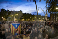 NEWS - Ausschreitungen bei Protesten in Barcelona