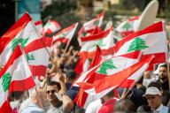 NEWS - Libanon: Massenproteste in Beirut