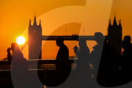 FEATURE - Goldenes London: Sonnenaufgang mit Tower Bridge