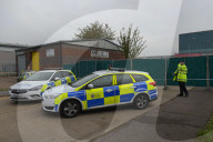 NEWS - Polizei findet 39 Leichen in Container nahe London