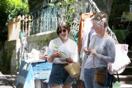 Garage Sale Trail - Secondhand Shopping Event