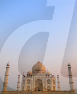 REPORTAGE - Indien: Touristenmagnet Taj Mahal