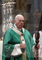 NEWS - Vatikan: Bischöfe öffnen sich für Priesterweihe von Verheirateten