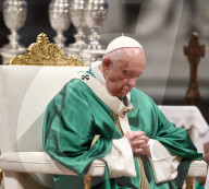 NEWS - Vatikan: Bischöfe öffnen sich für Priesterweihe von Verheirateten