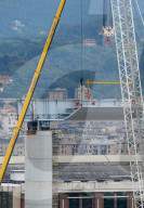 NEWS - Bau der neuen "Morandi"-Brücke in Genua