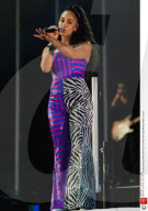 PEOPLE - Im Trend: Stars tragen Zebra-Print