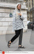 PEOPLE - Im Trend: Stars tragen Zebra-Print