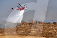NEWS - Kalifornien: Brände in Simi Valley