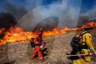 NEWS - Kalifornien: Brände in Simi Valley