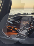 FEATURE - Bentley stellt Luxus-E-Autostudie vor