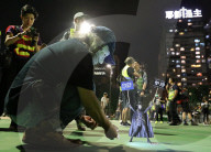 NEWS - Hongkong: Gespannte Ruhe zu Halloween