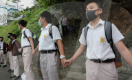 NEWS - Hongkong: Gespannte Ruhe zu Halloween