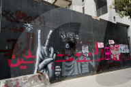 NEWS - Libanon: Protest-Graffitis in Beirut