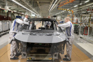 NEWS - Angela Merkel beim Produktionsstart des neuen Elektro-Volkswagen ID.3 im Werk in Zwickau