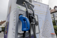 NEWS - Deutschland plant flächendeckendes Ladenetz für Elektroautos