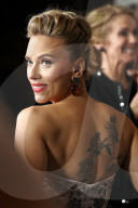 PEOPLE - Scarlett Johansson an der "Marriage Story"- Premiere in LA