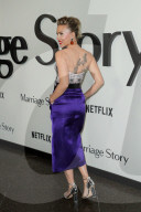 PEOPLE - Scarlett Johansson an der "Marriage Story"- Premiere in LA