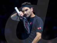 NEWS - Tennis: Roger Federer verliert gegen Thiem an the ATP Finals