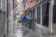 NEWS - Rekord-Hochwasser in Venedig