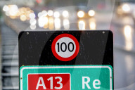 NEWS - Für den Umweltschutz: Die Niederlande führt ein generelles Tempolimit von 100 km/h auf Autobahnen ein