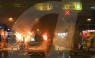NEWS - Hongkong: Demonstranten legen weite Teile der Metropole lahm