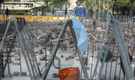 NEWS - Hongkong: Demonstranten legen weite Teile der Metropole lahm