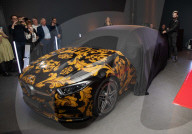 PEOPLE - Kunst trifft Design: Harald Glööckler bei der Vorstellung des Mercedes-Benz CLS