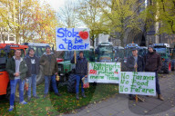 NEWS - Bauernprotest: Norddeutsche Landwirte bei ihrer Sternfahrt Richtung Hamburger Innenstadt