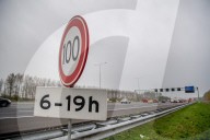 NEWS - Niederlande führt Tempo 100 auf Autobahnen ein