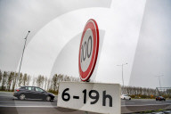 NEWS - Niederlande führt Tempo 100 auf Autobahnen ein
