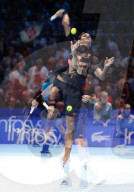 SPORT - Tennis: Roger Federer scheidet gegen Tsitispas an den ATP Finals aus