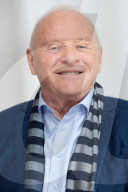 'Two Popes' film photocall, Los Angeles, USA - 18 Nov 2019