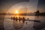 FEATURE - Frühsport bei herbstlicher Morgenstimmung in Cambridge