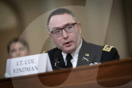 NEWS - USA: Offizier Alexander Vindman belastet Donald Trump