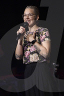 PEOPLE - Stefanie Heinzmann live bei einem Konzert ihrer 'All We Need Is Love'-Tour in Hannover